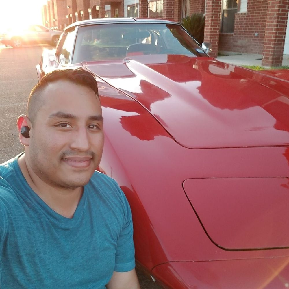 Meet your Posher, Ramiro